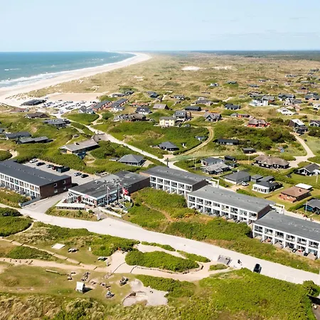 Paen Beliggende I Stuen Sj3118 Henne Strand