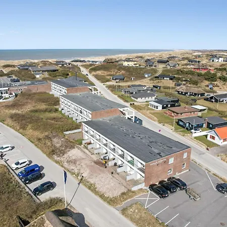 Paen Beliggende I Stuen Sj3118 Henne Strand